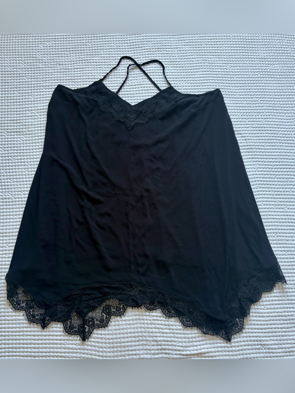 Torrid Black Lace Trim Crossover Strap Chemise Nightgown Sexy Witchy Size 5 (28)
